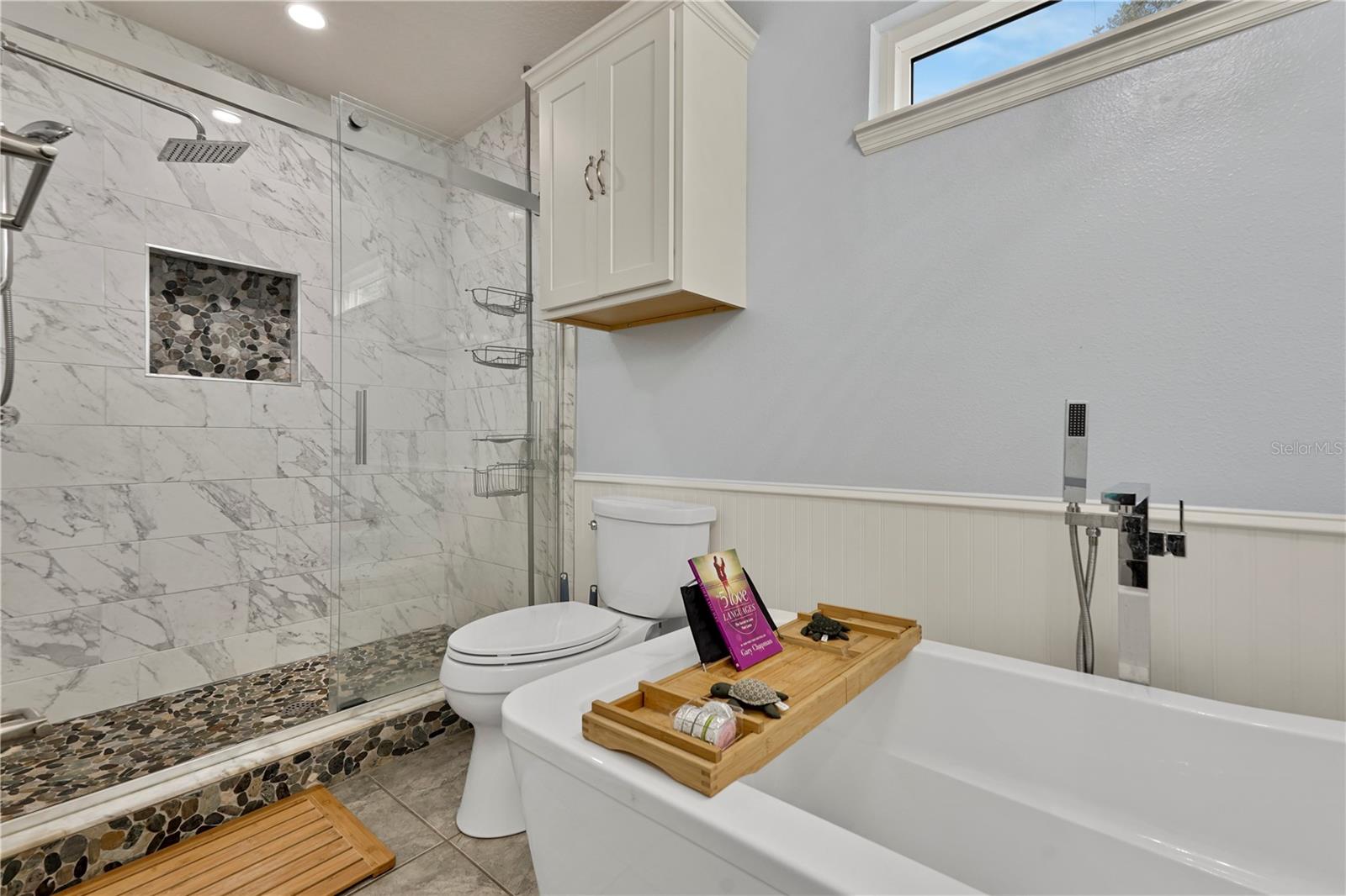 Image 26 of 42 For 1095 Horizon View Boulevard