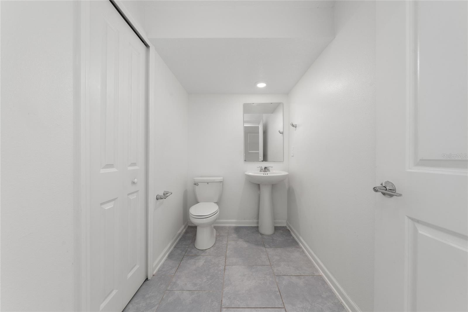 Image 11 of 27 For 7576 Stone Creek Trail