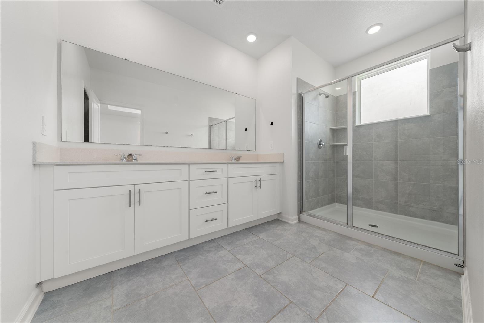 Image 15 of 27 For 7576 Stone Creek Trail