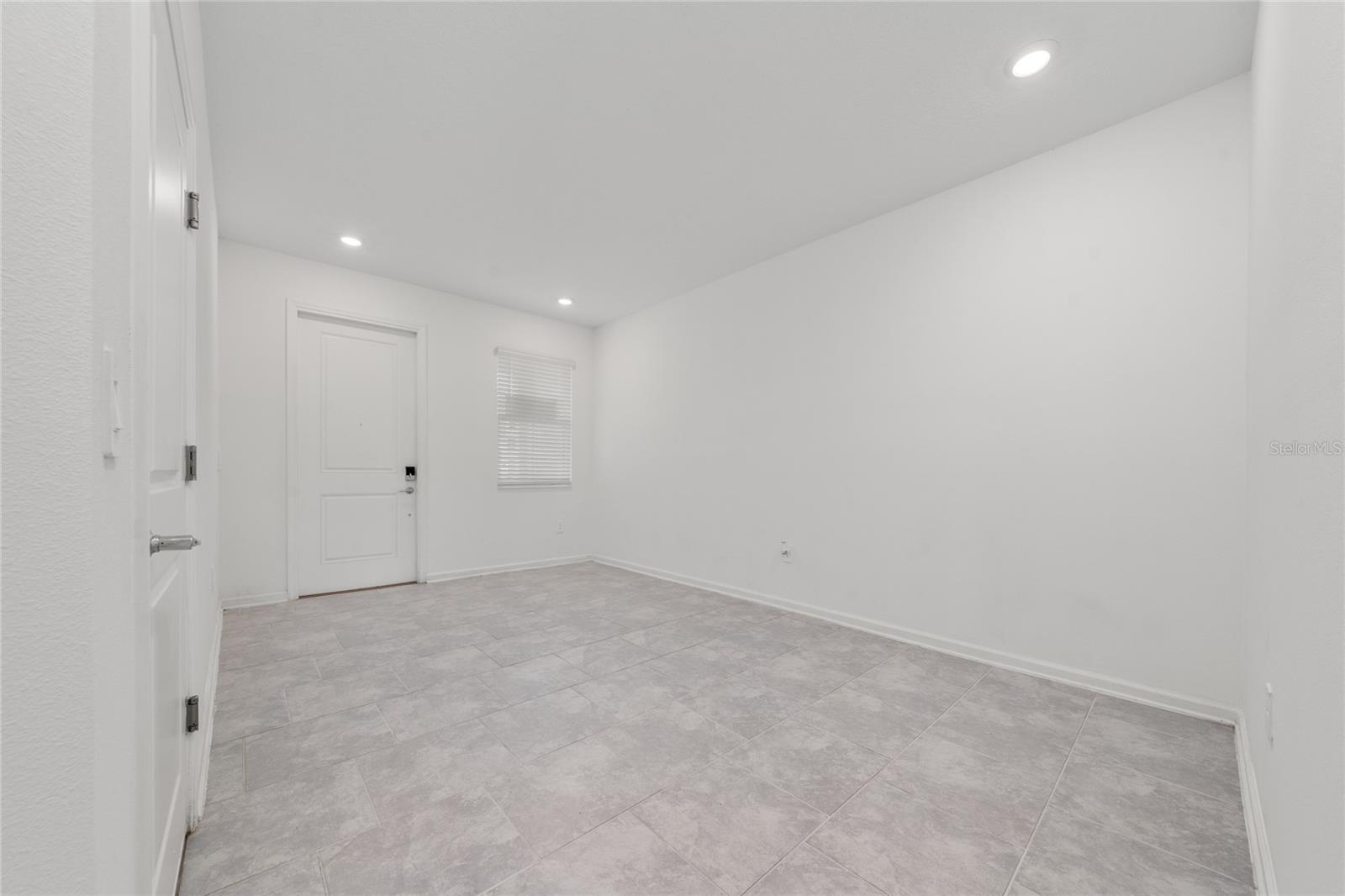 Image 6 of 27 For 7576 Stone Creek Trail