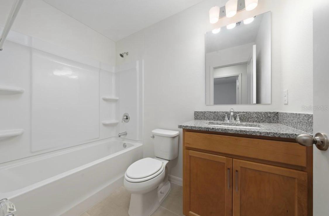 Image 15 of 17 For 2814 Raindrop Run