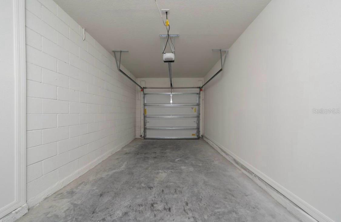 Image 16 of 17 For 2814 Raindrop Run