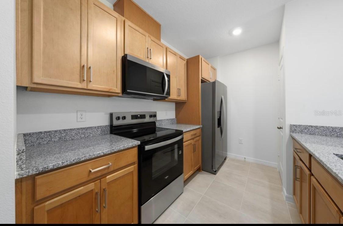 Image 6 of 17 For 2814 Raindrop Run