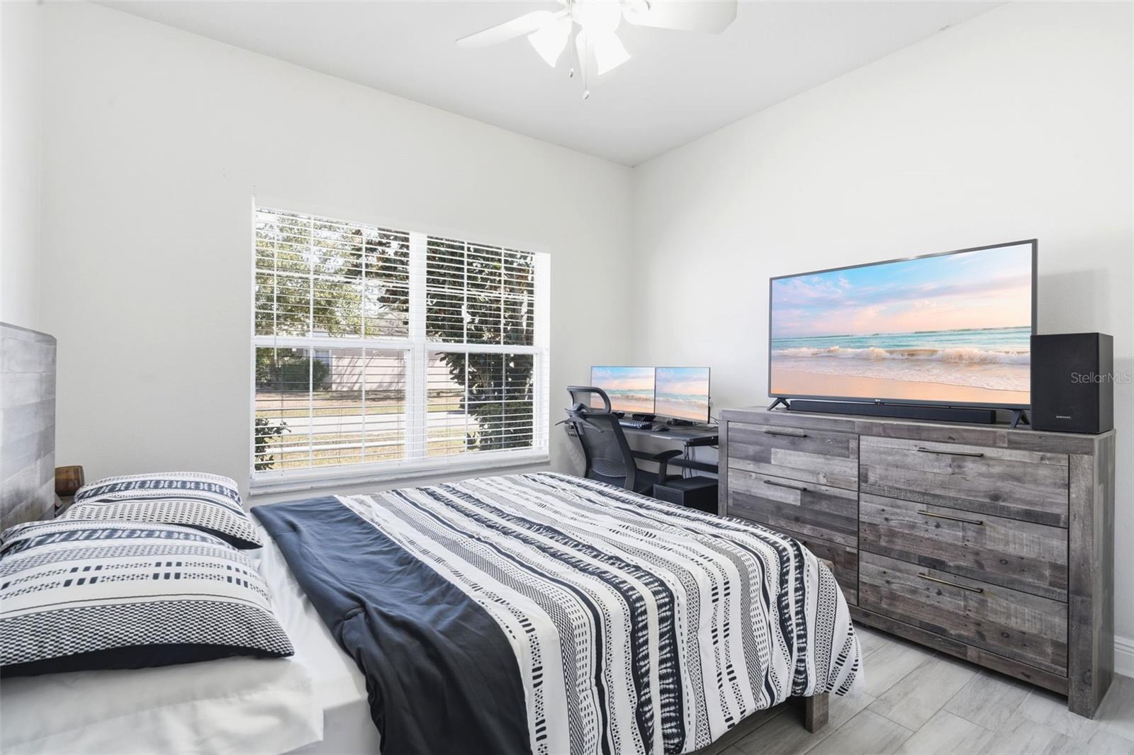 Image 21 of 46 For 12256 Accipiter Drive