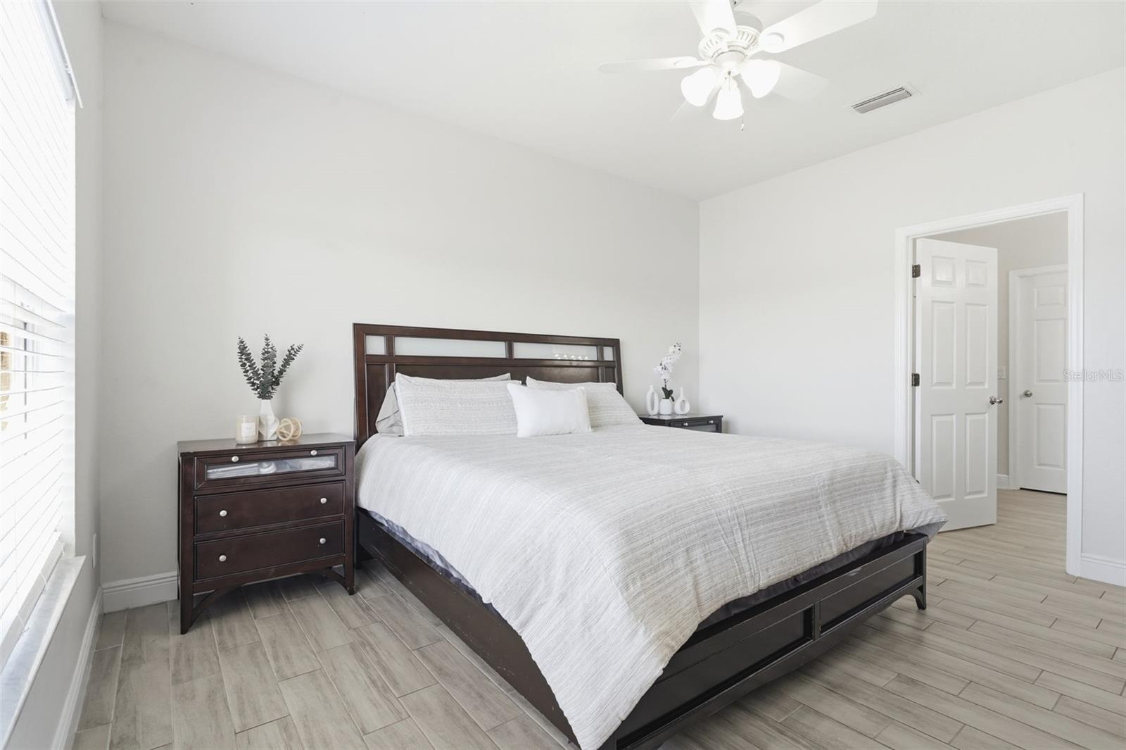 Image 29 of 46 For 12256 Accipiter Drive