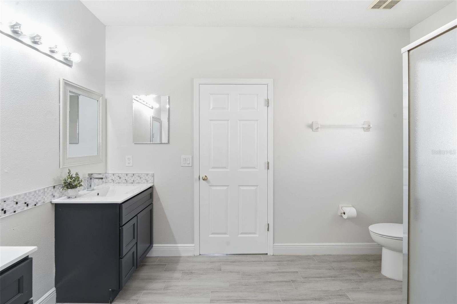 Image 32 of 46 For 12256 Accipiter Drive