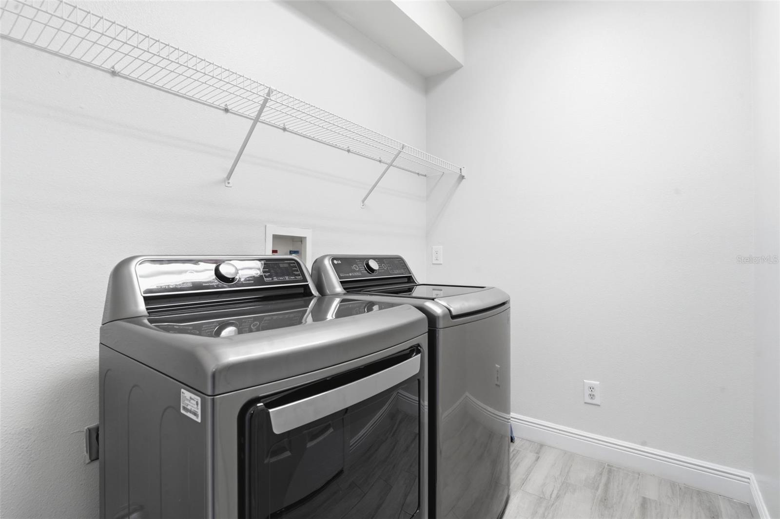 Image 33 of 46 For 12256 Accipiter Drive