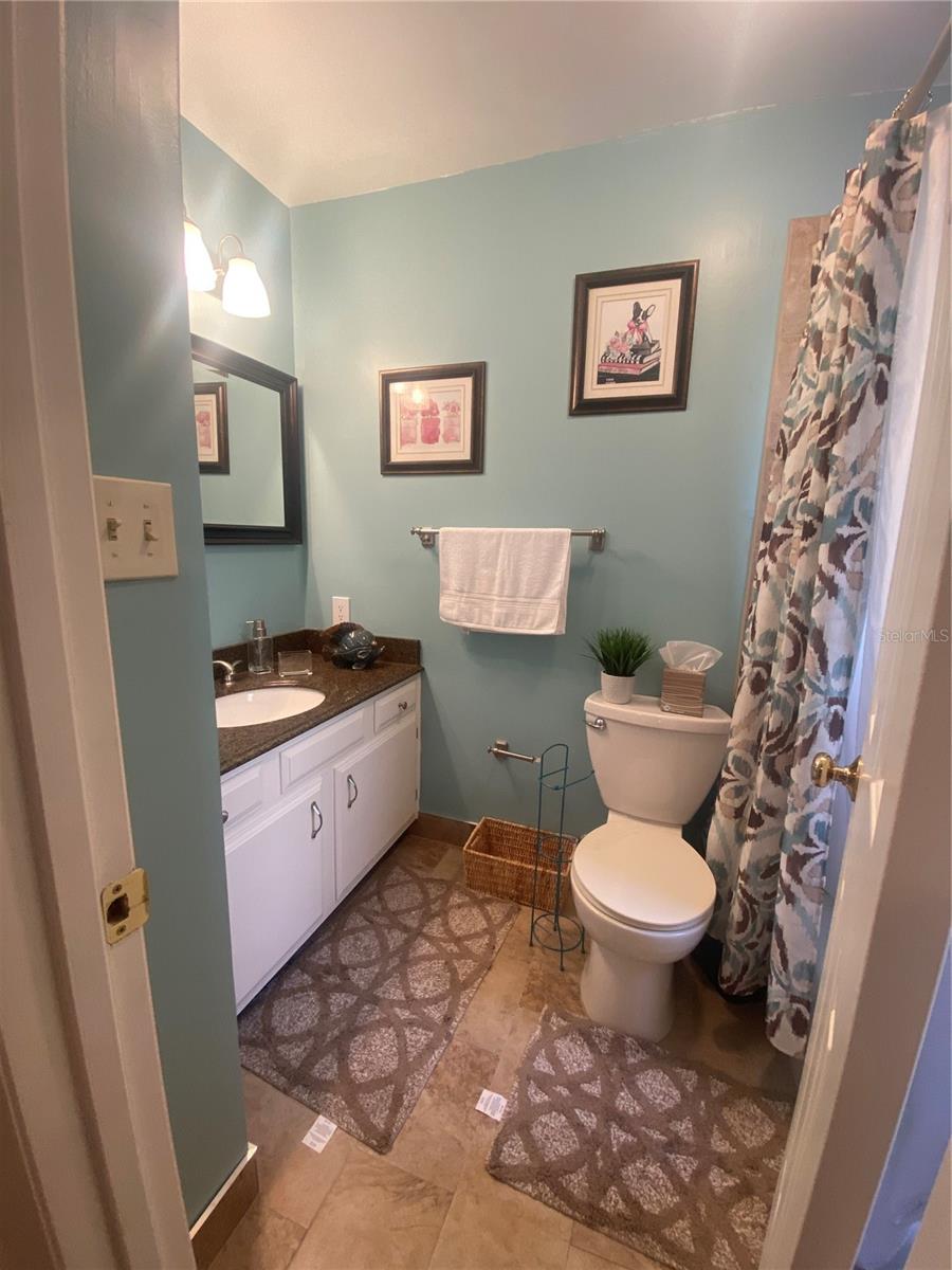 Image 13 of 23 For 1222 Villa Lane 136