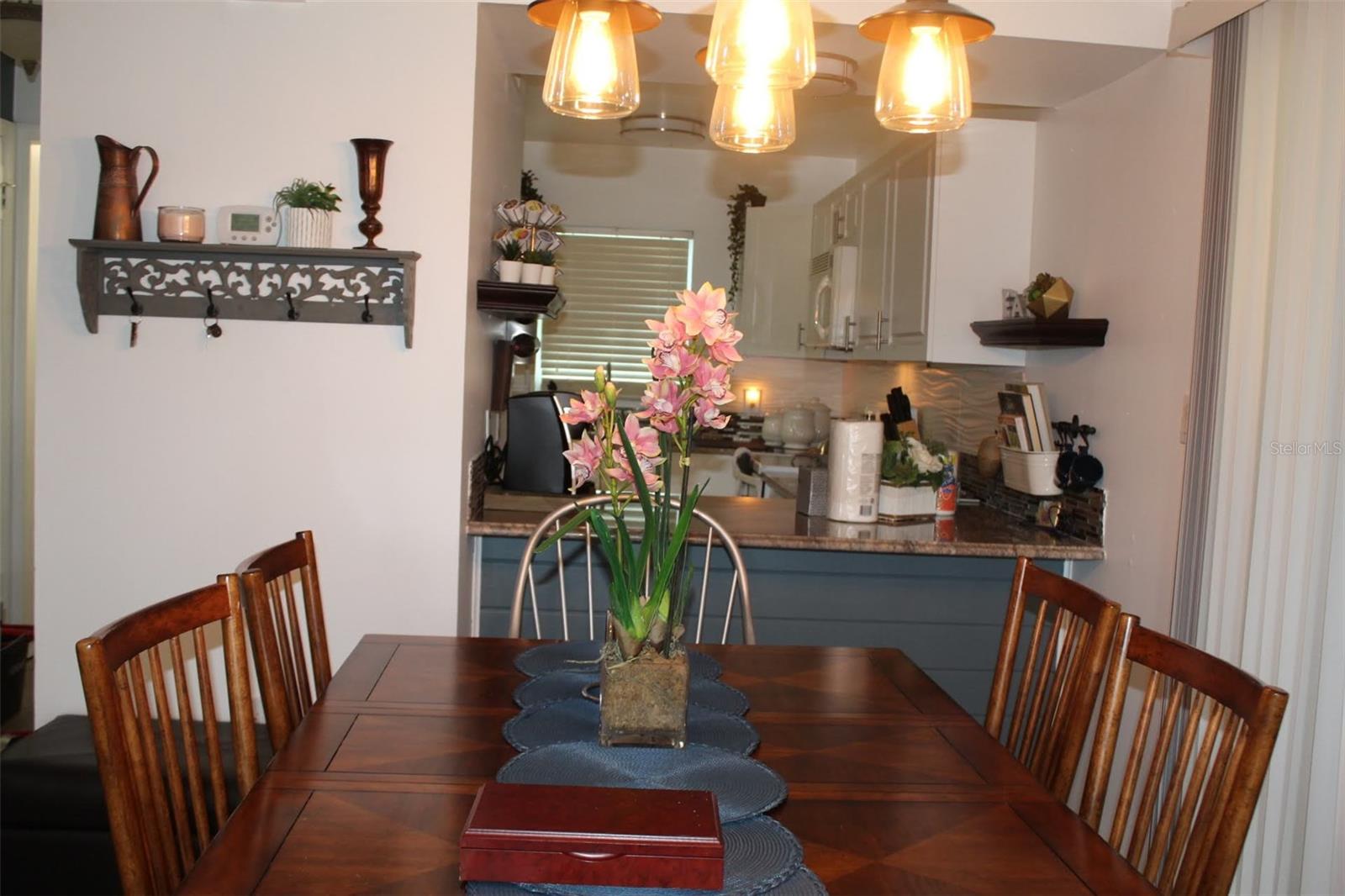 Image 6 of 23 For 1222 Villa Lane 136