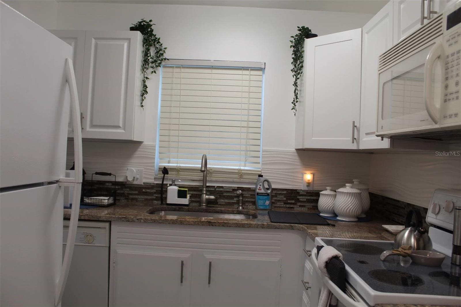 Image 8 of 23 For 1222 Villa Lane 136