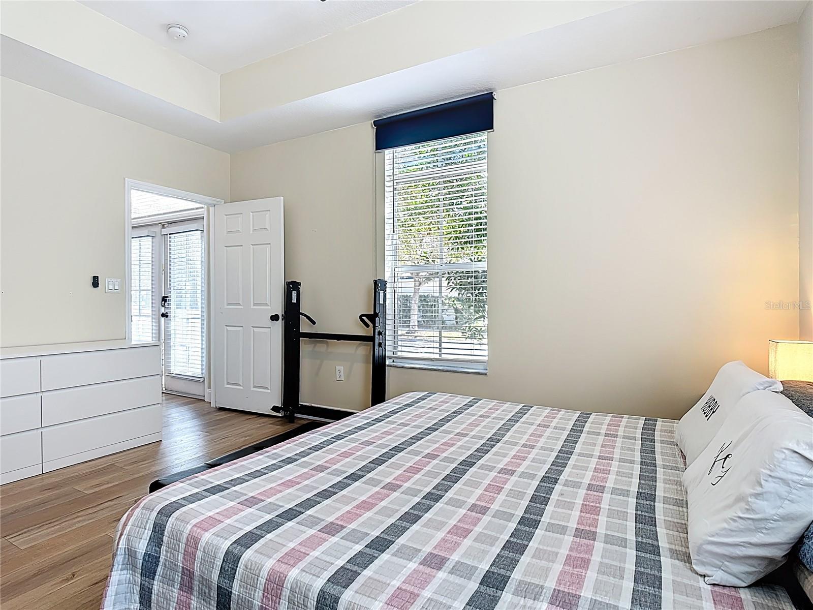 Image 26 of 35 For 900 Croton Road 102