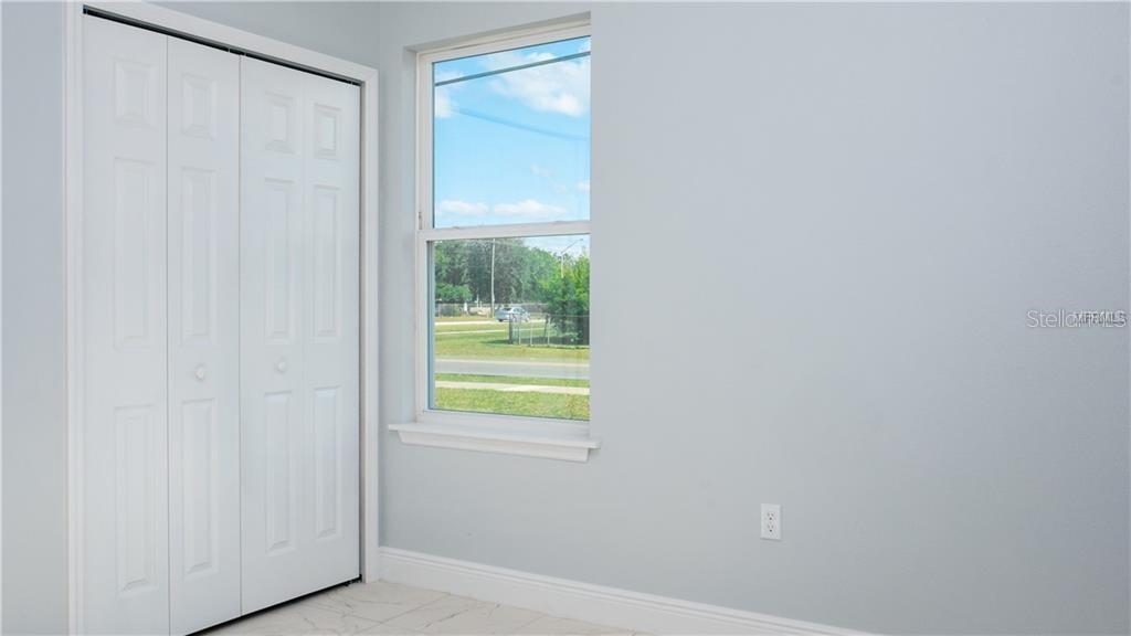 Image 9 of 12 For 401 Albatross Court A