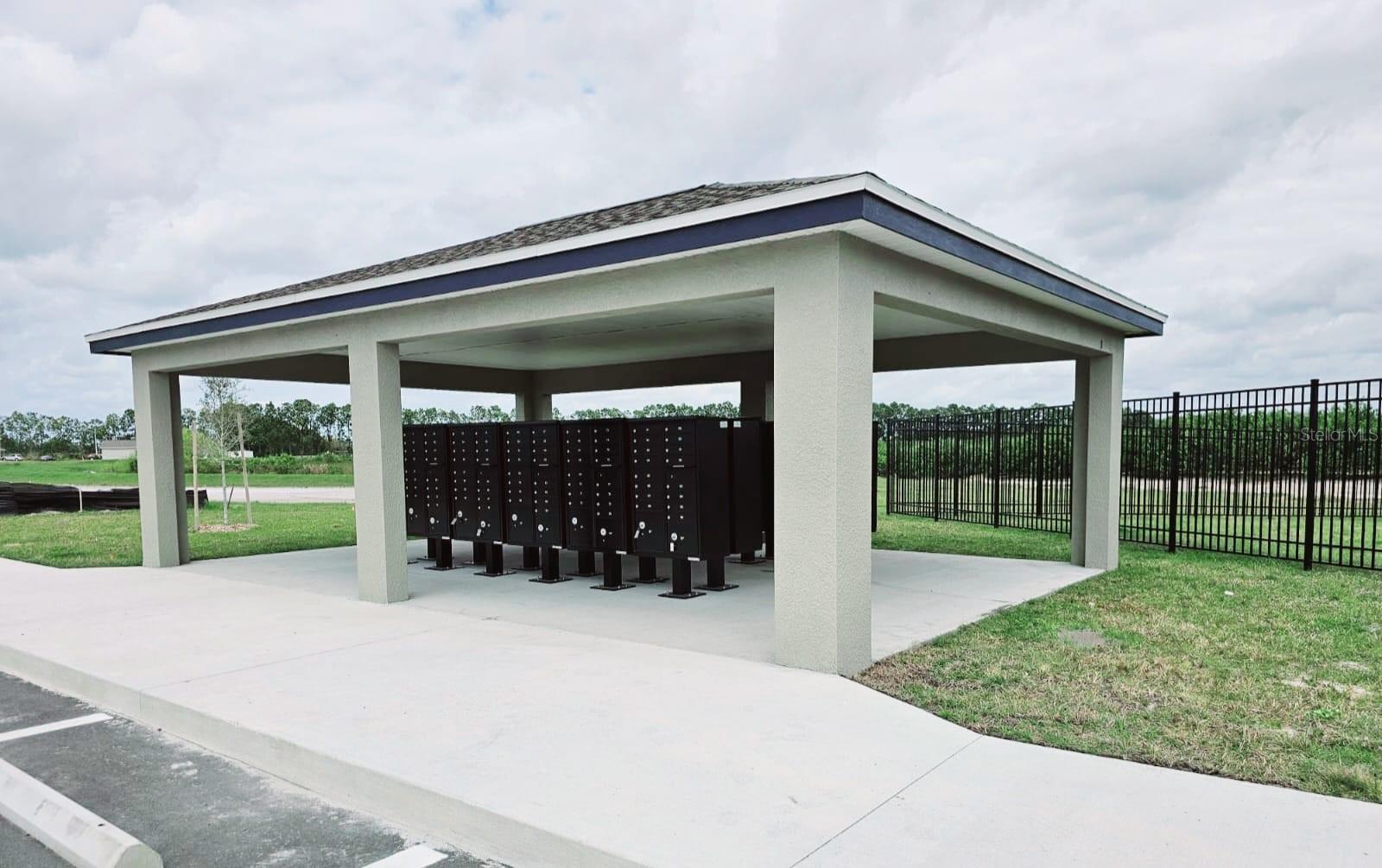 Image 23 of 24 For 1454 Austin Street