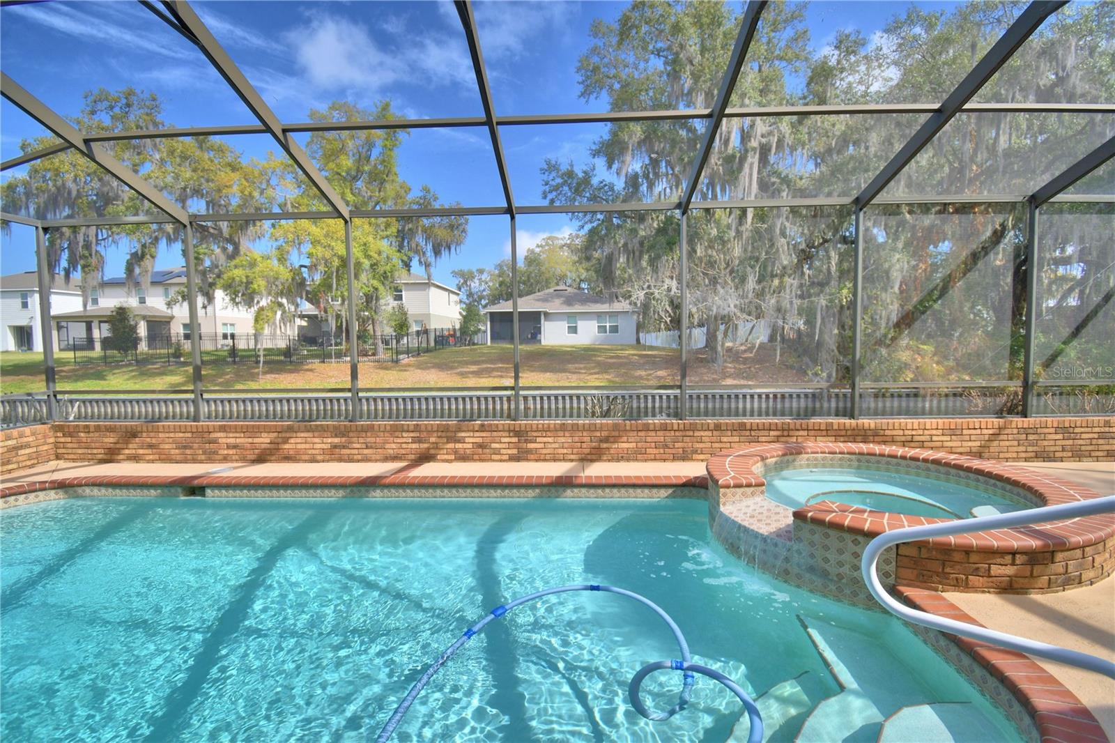 Image 14 of 83 For 12 Bridgewater Drive