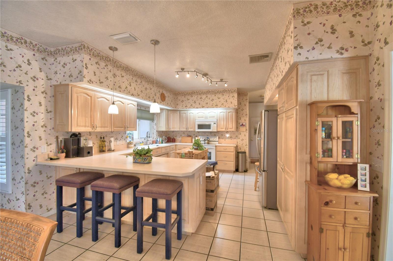 Image 45 of 83 For 12 Bridgewater Drive