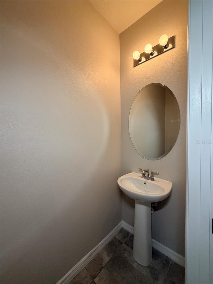 Image 23 of 35 For 2412 Annacella Avenue