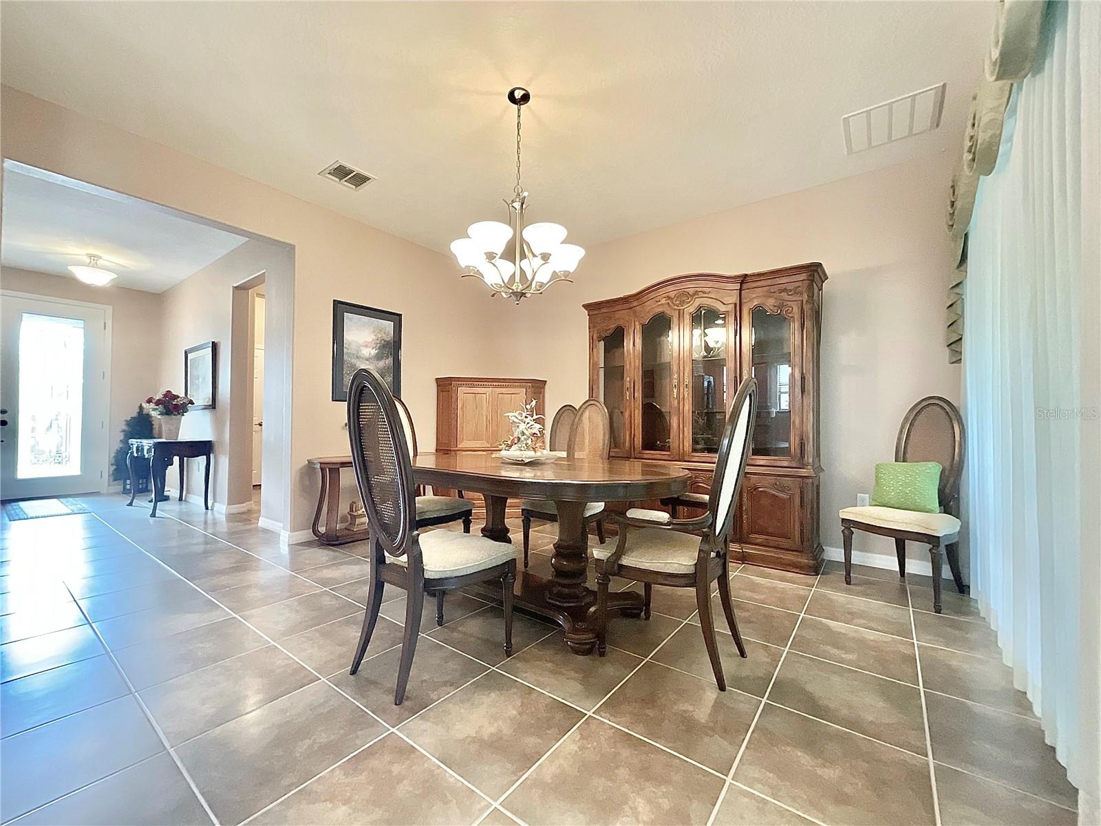 Image 7 of 22 For 1381 Del Mar Drive