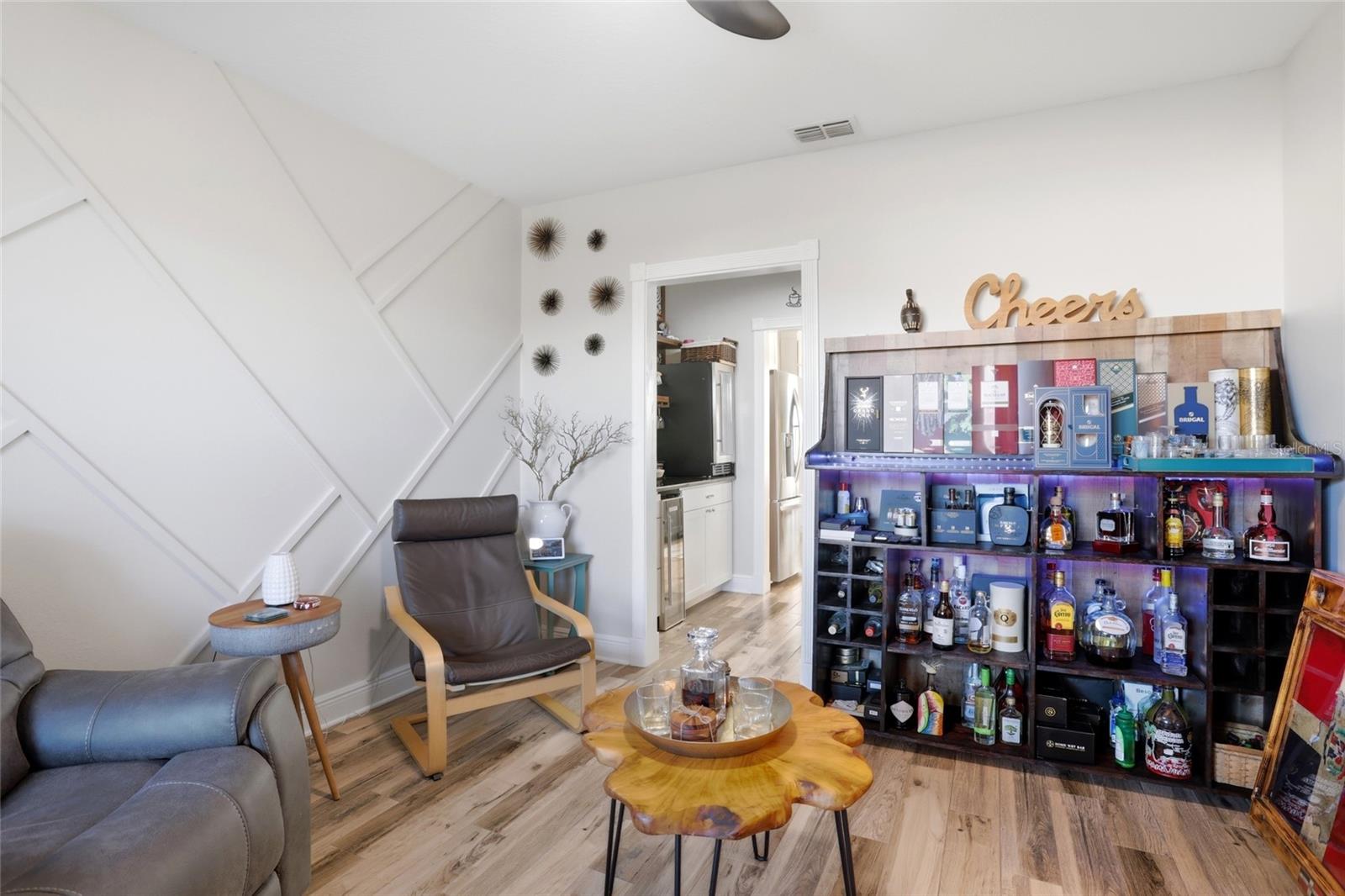 Image 19 of 59 For 3050 Menorca Court