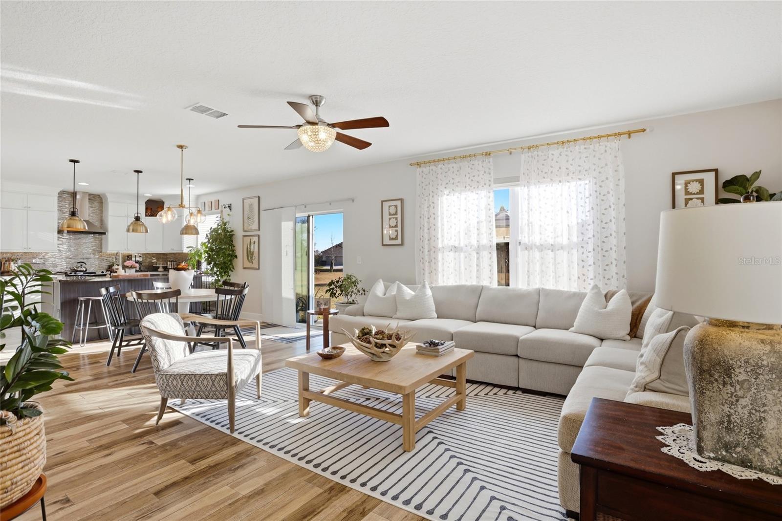 Image 22 of 59 For 3050 Menorca Court