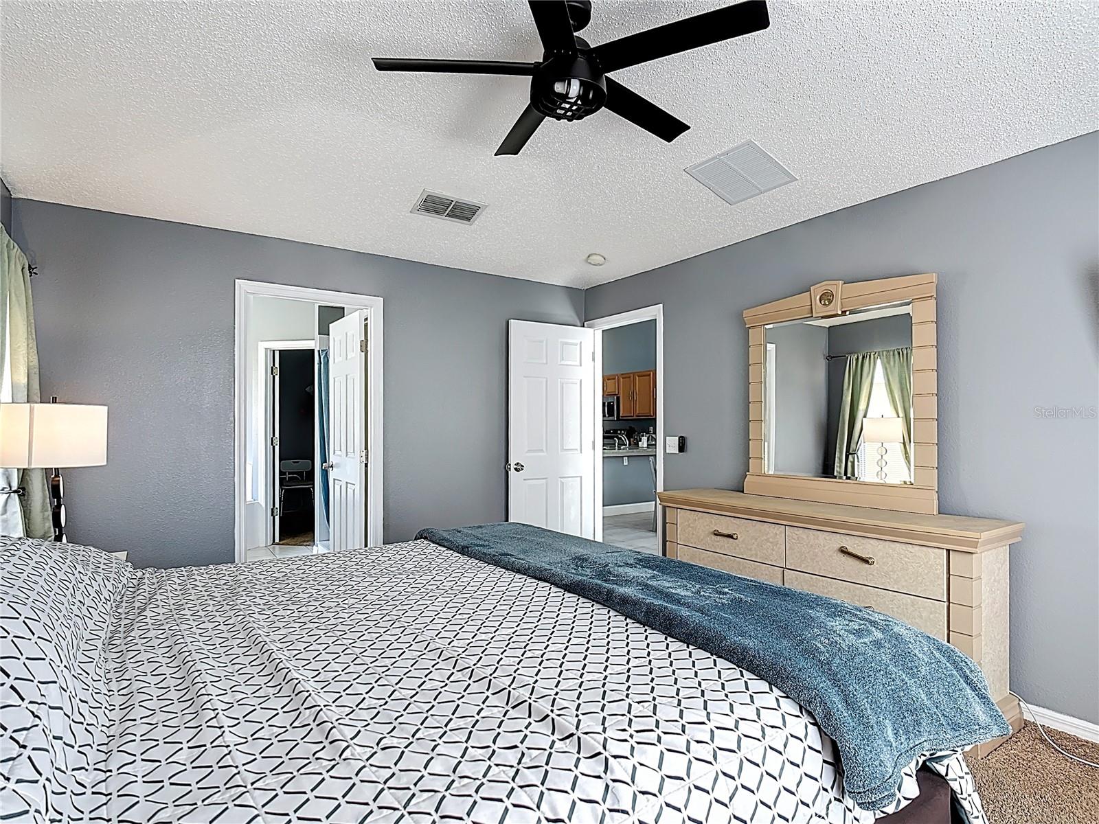 Image 19 of 51 For 168 Hideaway Beach Lane