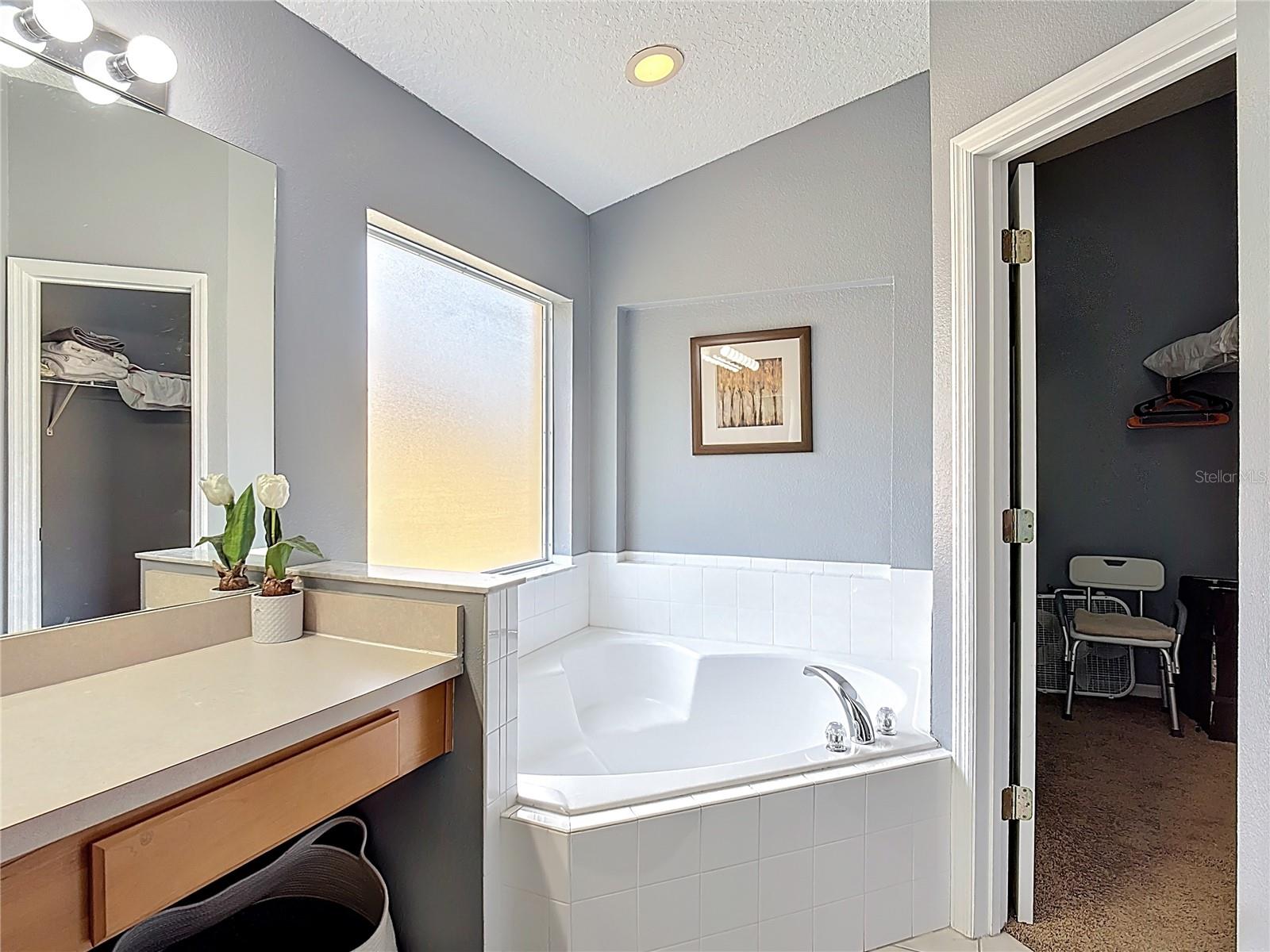 Image 23 of 51 For 168 Hideaway Beach Lane