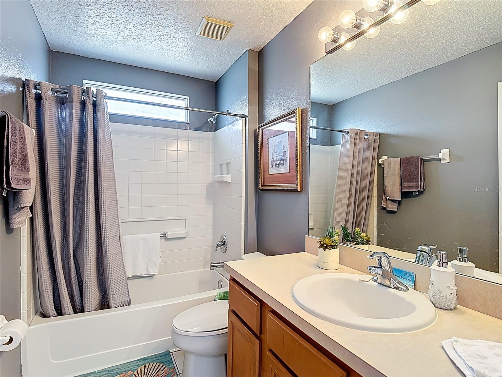 Image 31 of 51 For 168 Hideaway Beach Lane