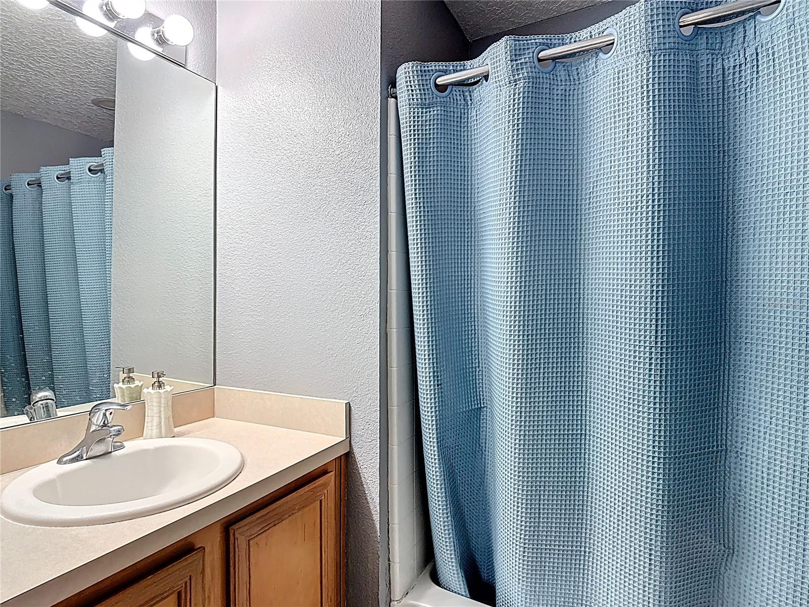 Image 35 of 51 For 168 Hideaway Beach Lane