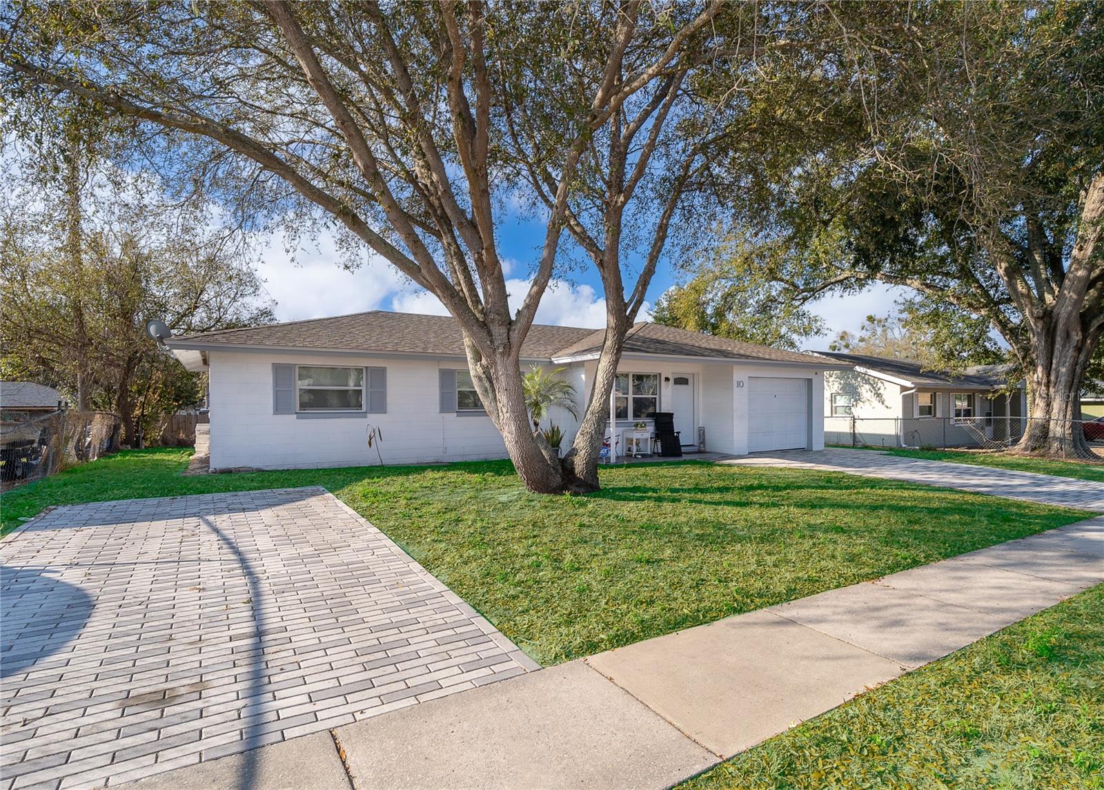 Image 3 of 25 For 10 Celeste Street