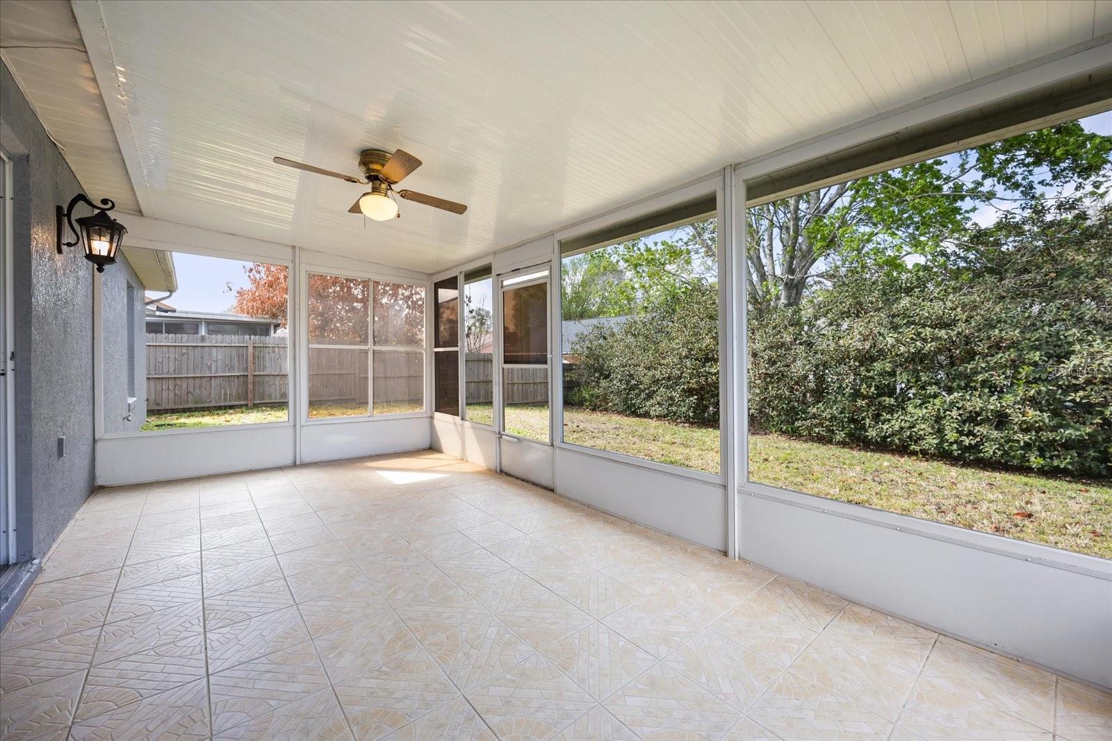 Image 20 of 23 For 1122 Hackberry Drive