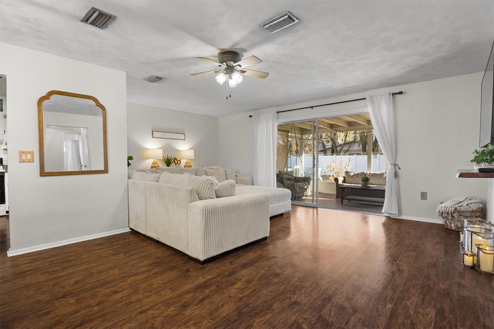 Image 16 of 36 For 112 Shelley Drive