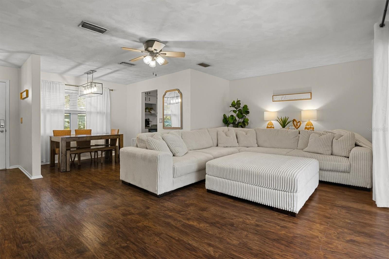 Image 6 of 36 For 112 Shelley Drive