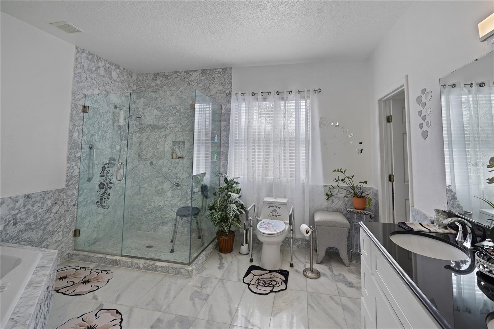 Image 21 of 35 For 4962 Sweet Cedar Circle