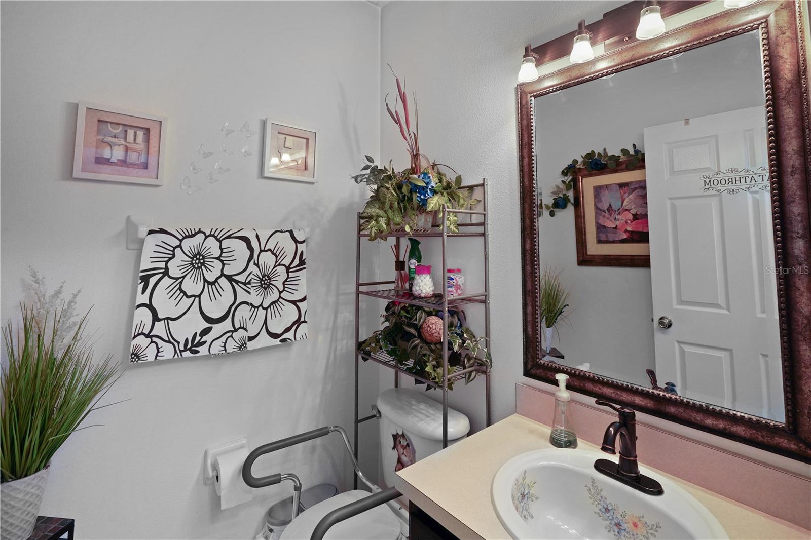 Image 25 of 35 For 4962 Sweet Cedar Circle