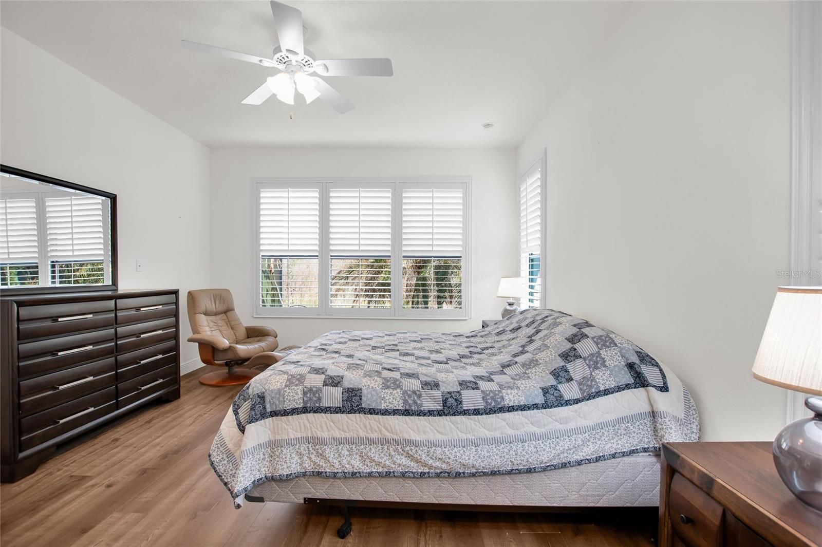 Image 20 of 63 For 531 Villa Park Road