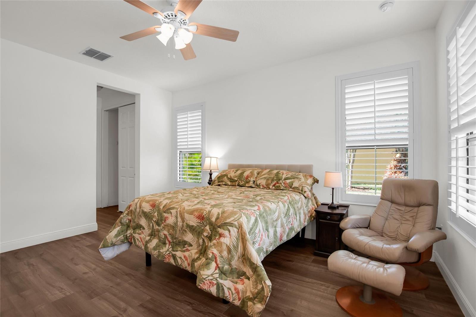 Image 24 of 63 For 531 Villa Park Road