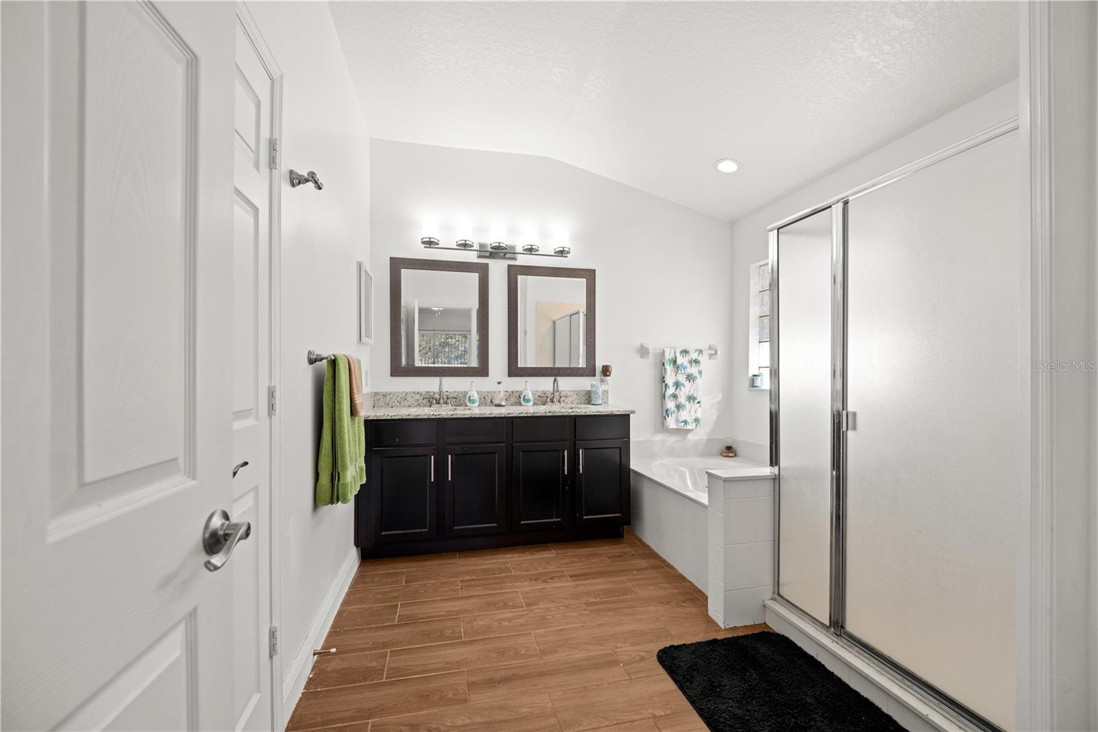 Image 14 of 29 For 12319 Greco Drive