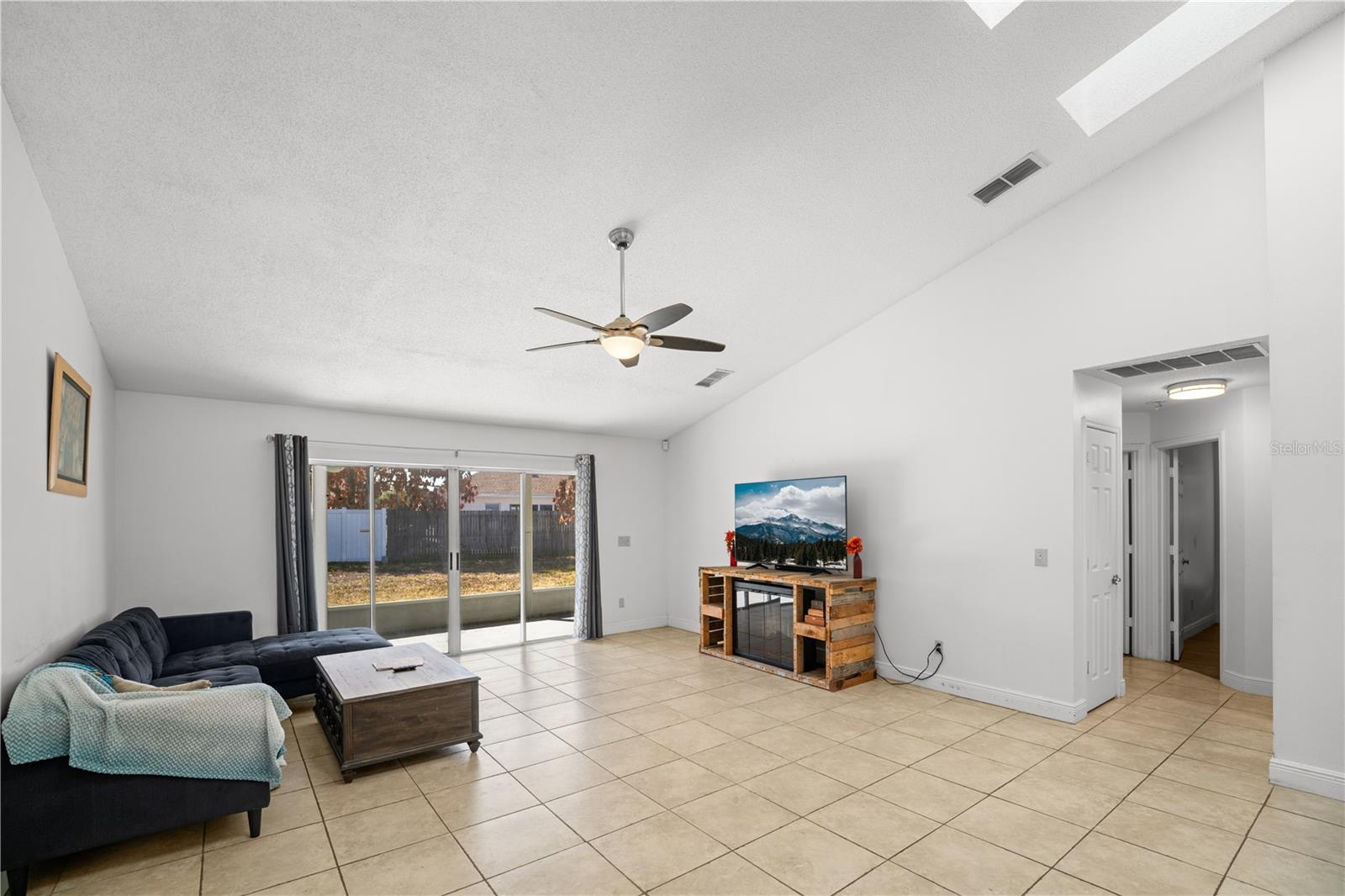 Image 9 of 29 For 12319 Greco Drive