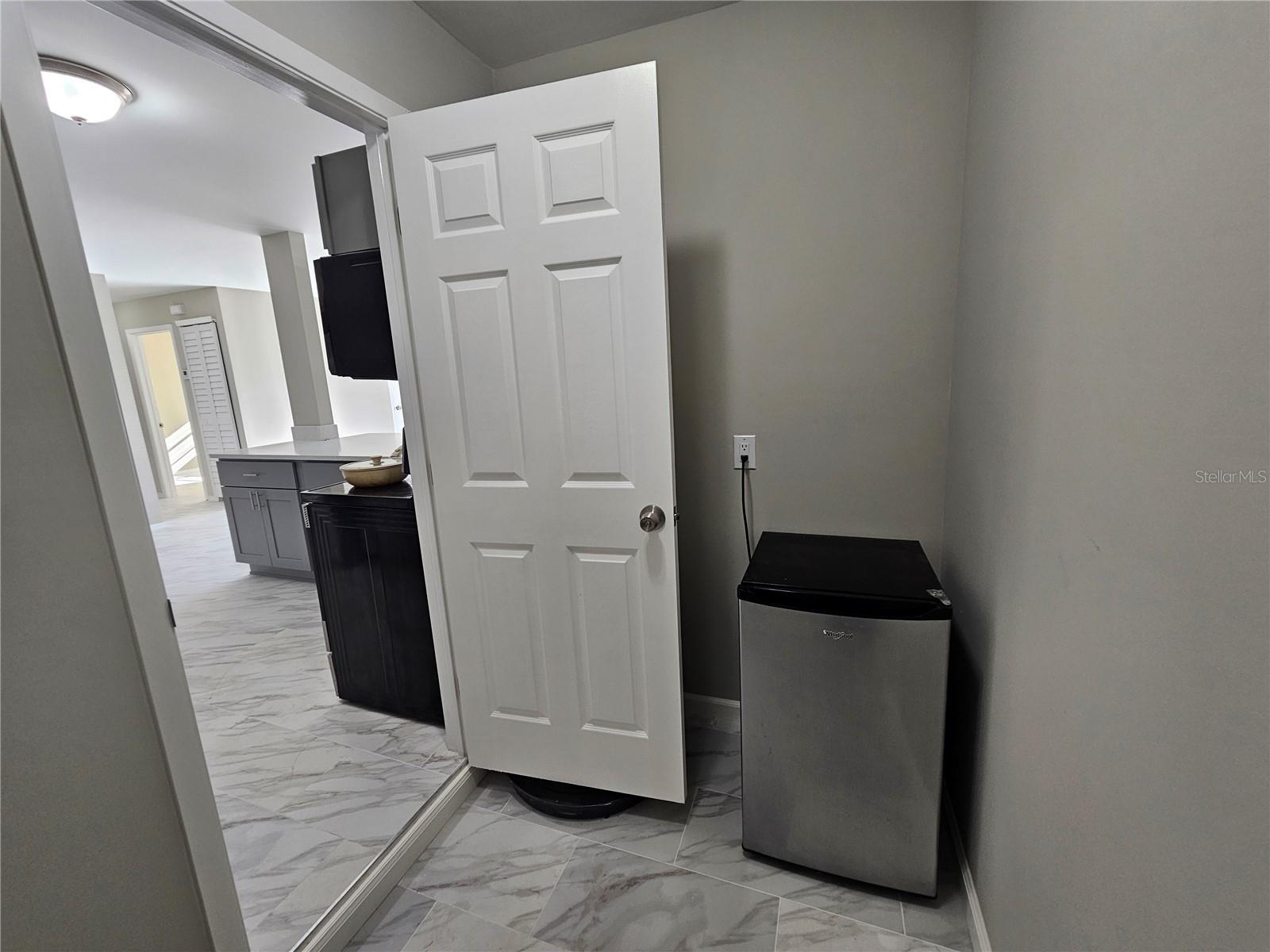 Image 12 of 25 For 1621 17th Street E