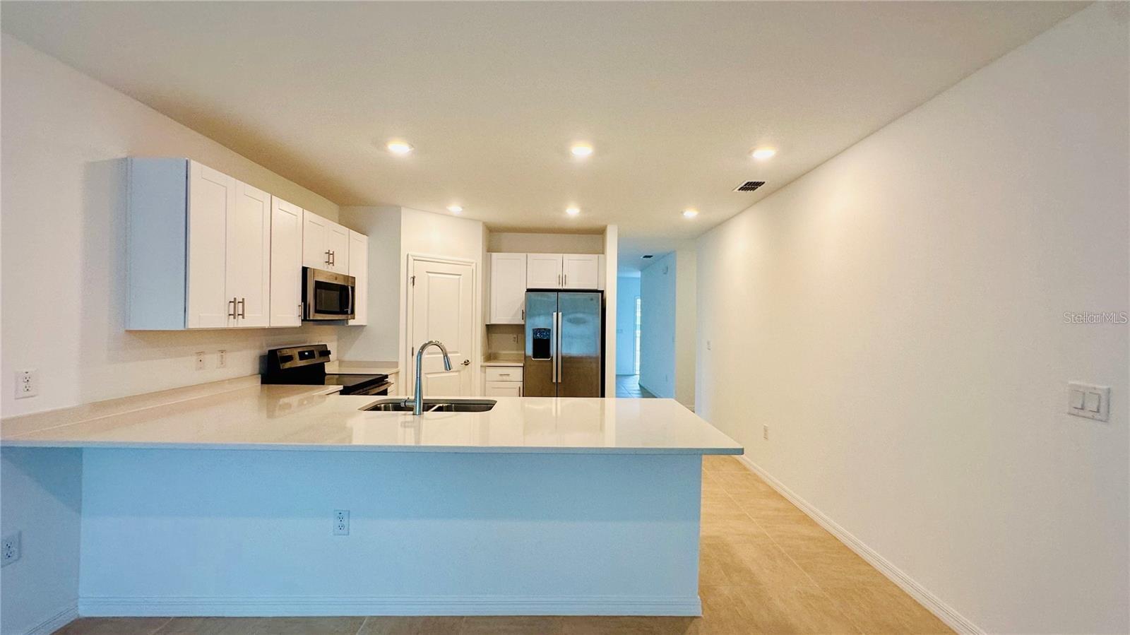 Image 4 of 25 For 2627 Fernleaf Street