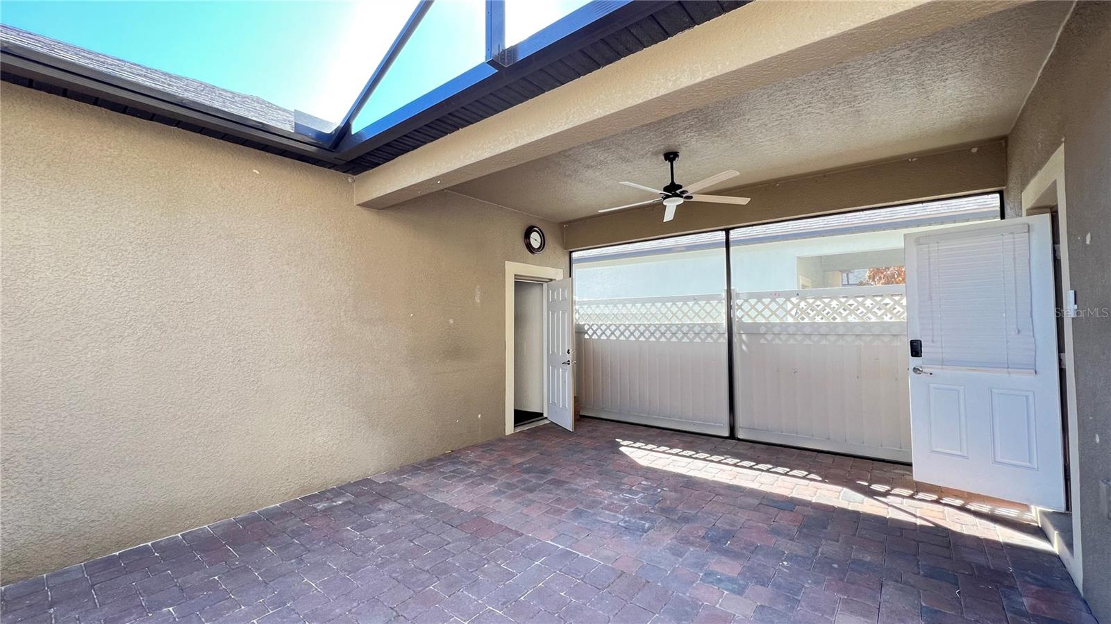 Image 26 of 45 For 13040 Overstreet Road