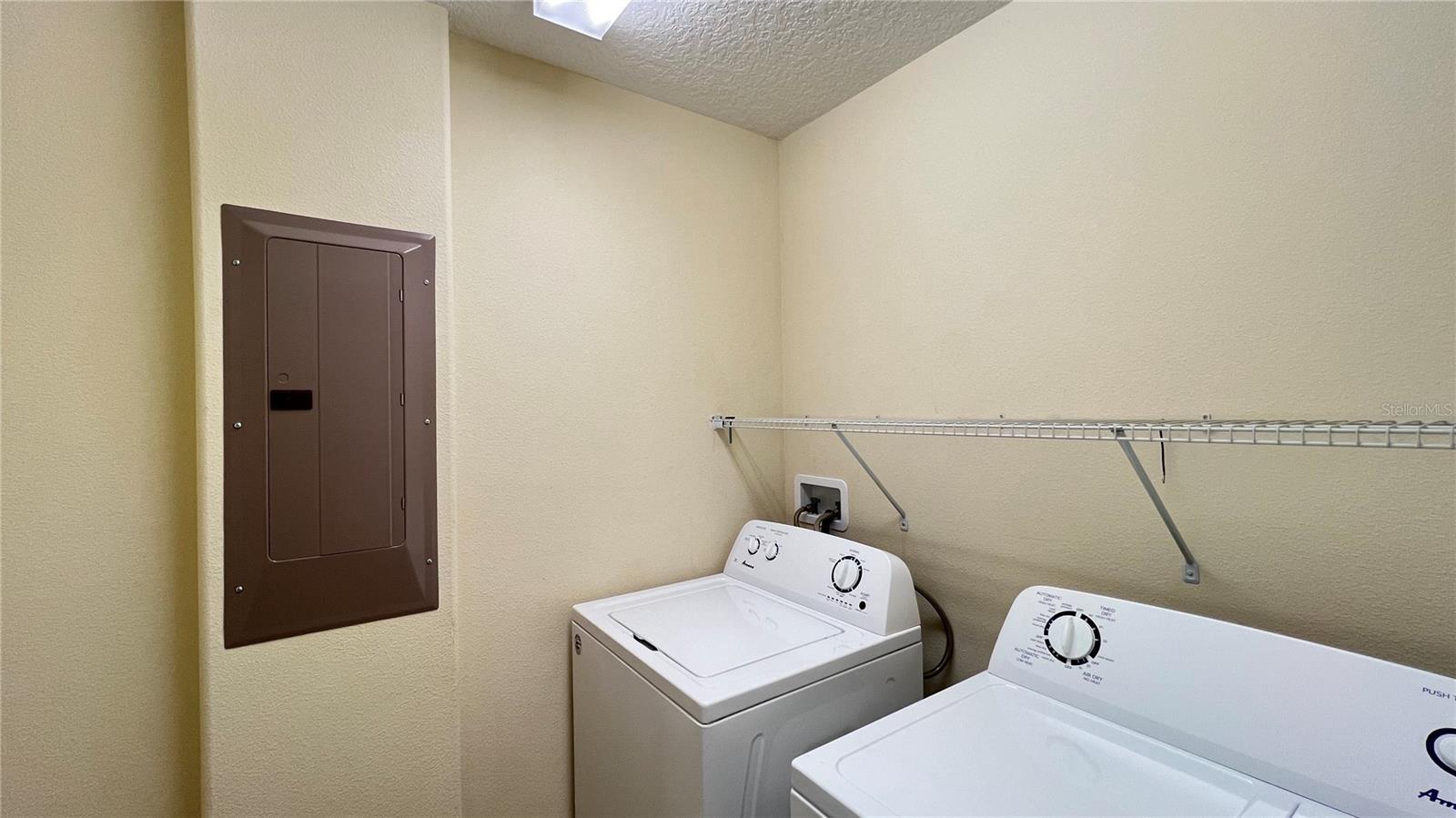 Image 37 of 45 For 13040 Overstreet Road