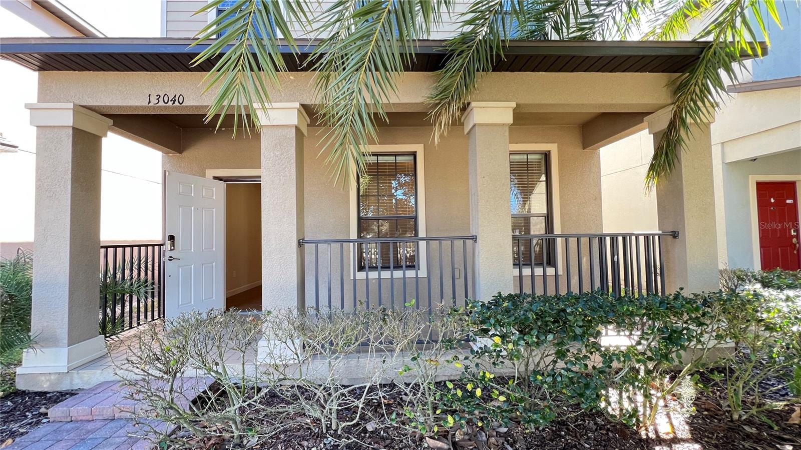 Image 4 of 45 For 13040 Overstreet Road