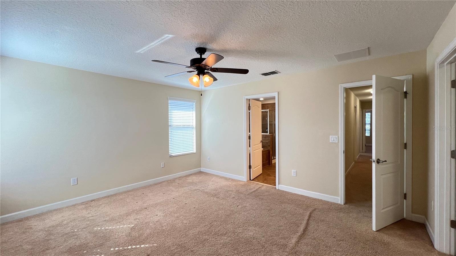 Image 40 of 45 For 13040 Overstreet Road