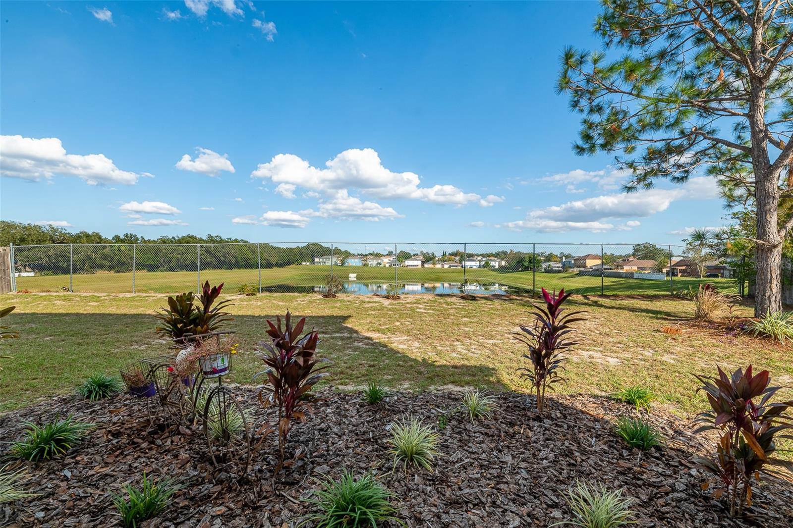 Image 27 of 34 For 6523 Canterlea Drive