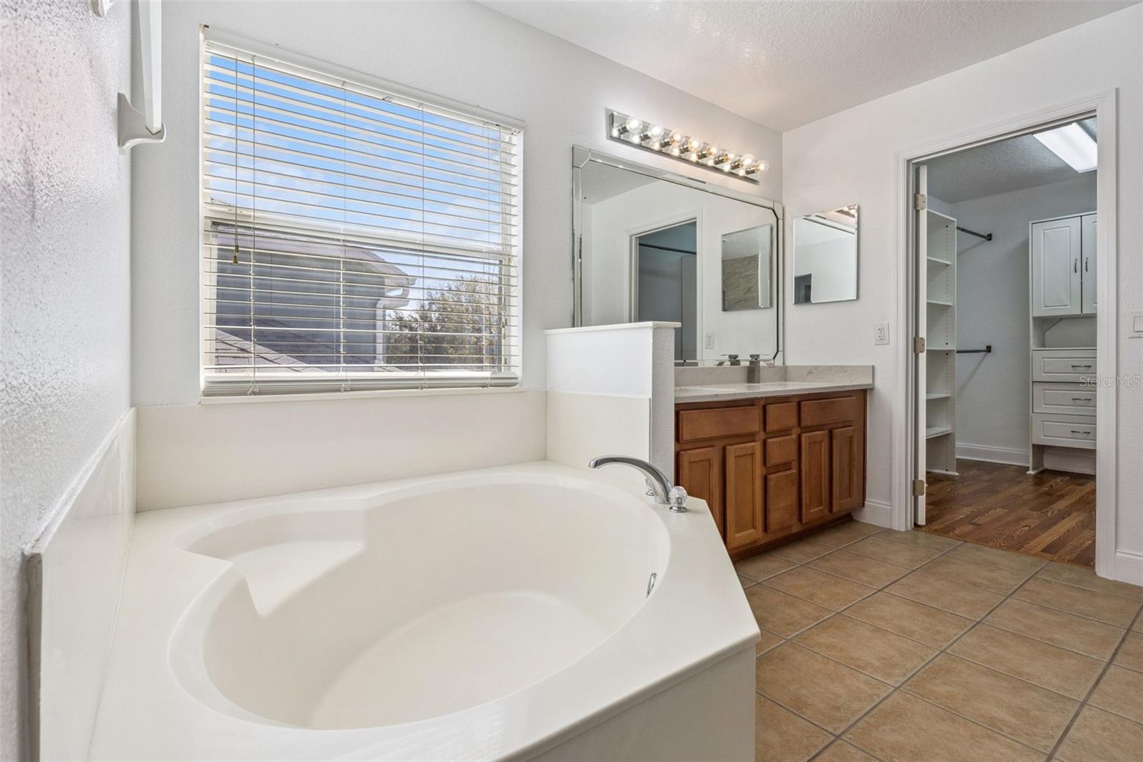 Image 38 of 54 For 5160 Terra Vista Way