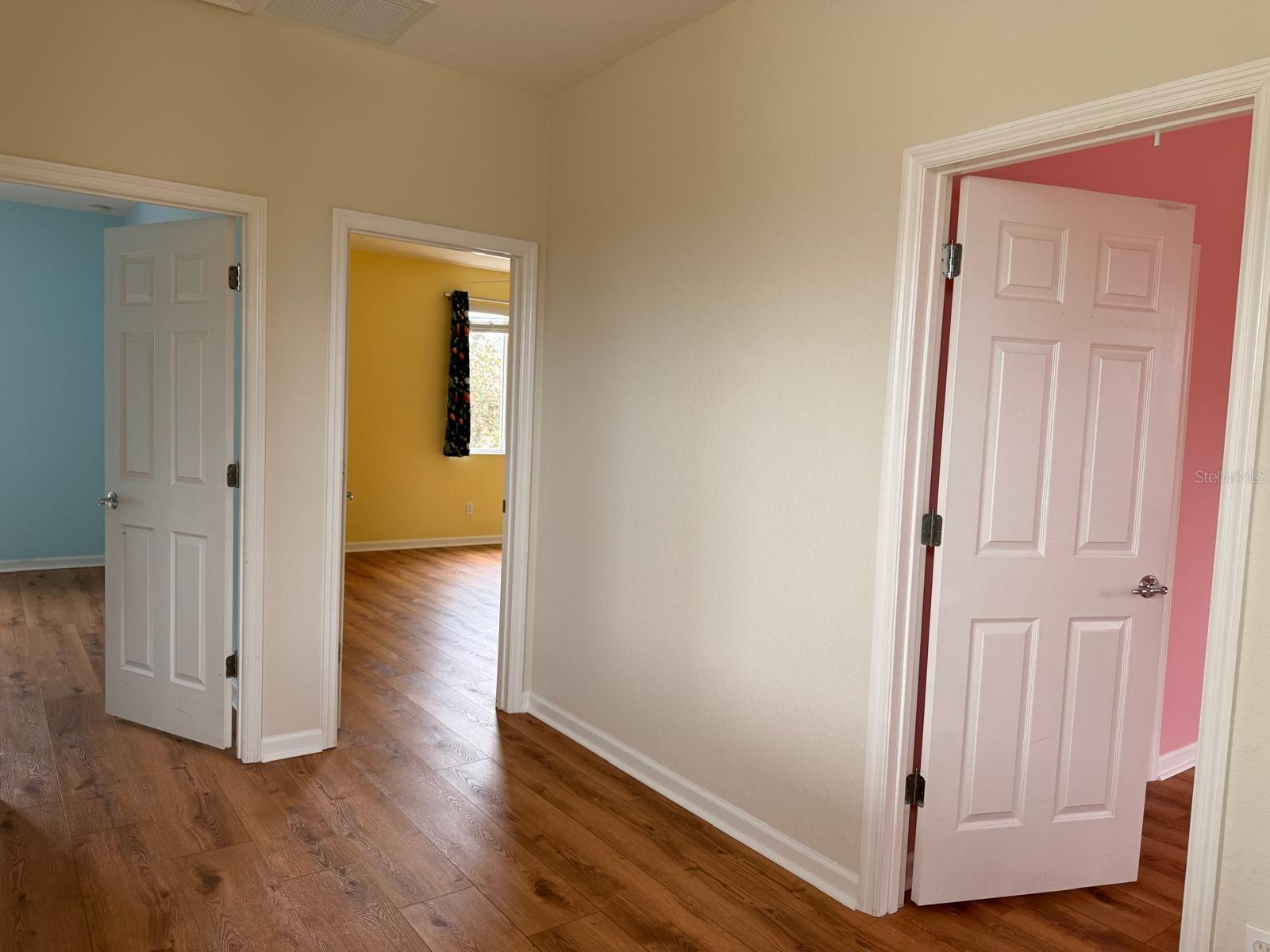 Image 19 of 31 For 13240 Roskin Lane