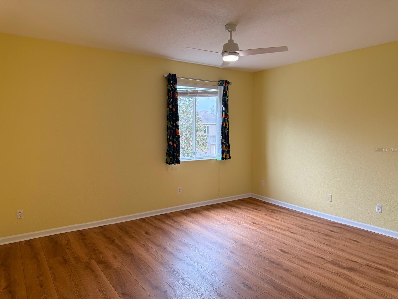 Image 23 of 31 For 13240 Roskin Lane