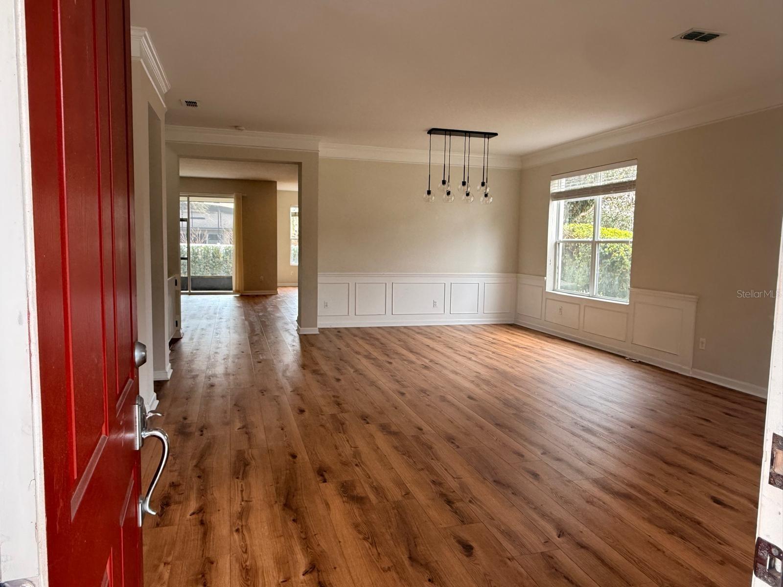 Image 3 of 31 For 13240 Roskin Lane