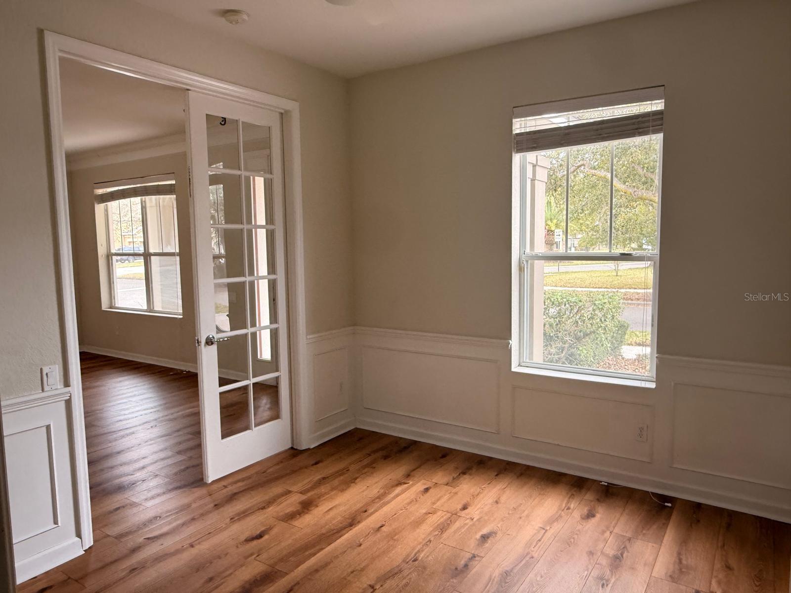 Image 7 of 31 For 13240 Roskin Lane