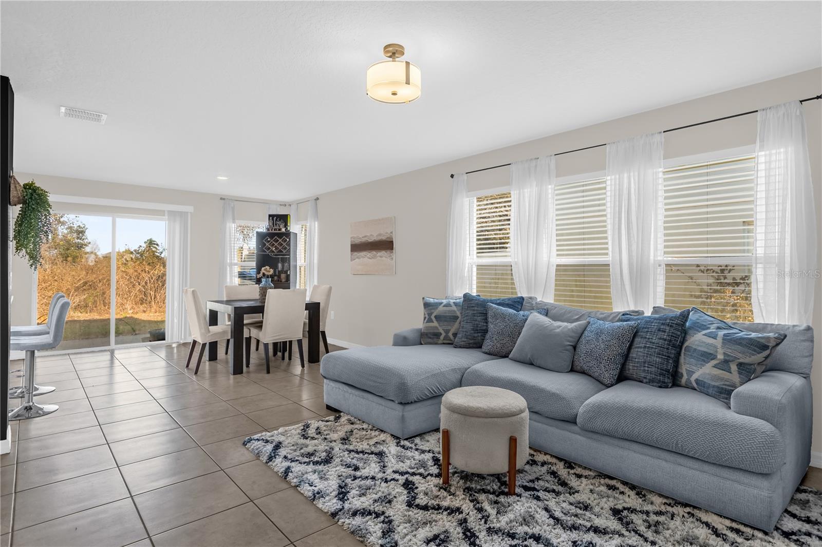 Image 4 of 24 For 2575 Aventurine Street